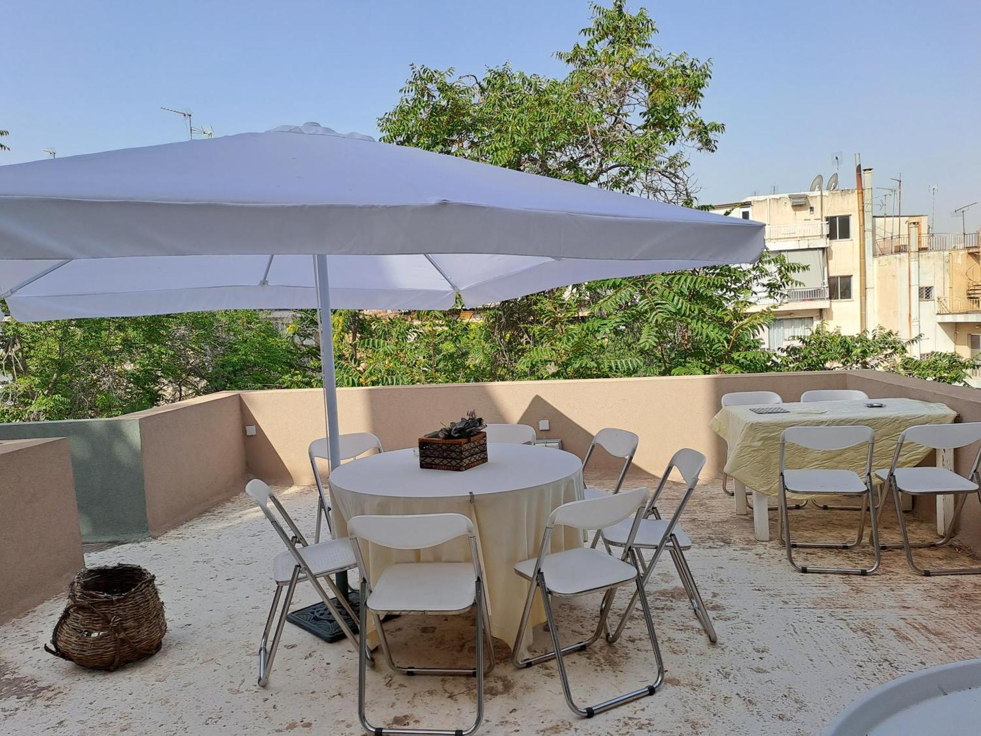 Athens City Center Luxury Suites Exteriör bild
